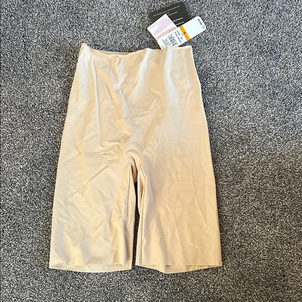 Wacoal Nude Shapewear Shorts-S